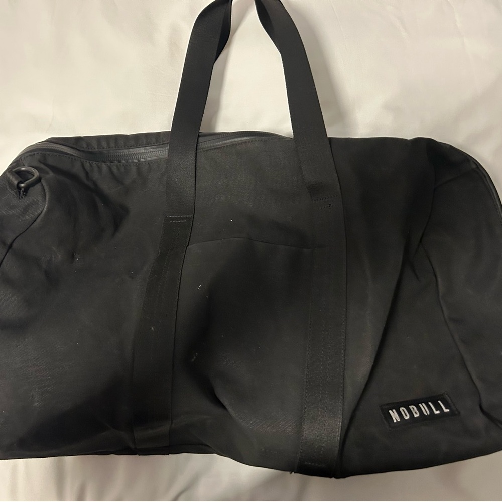 NOBULL Waxed Canvas Dufflebag - Black